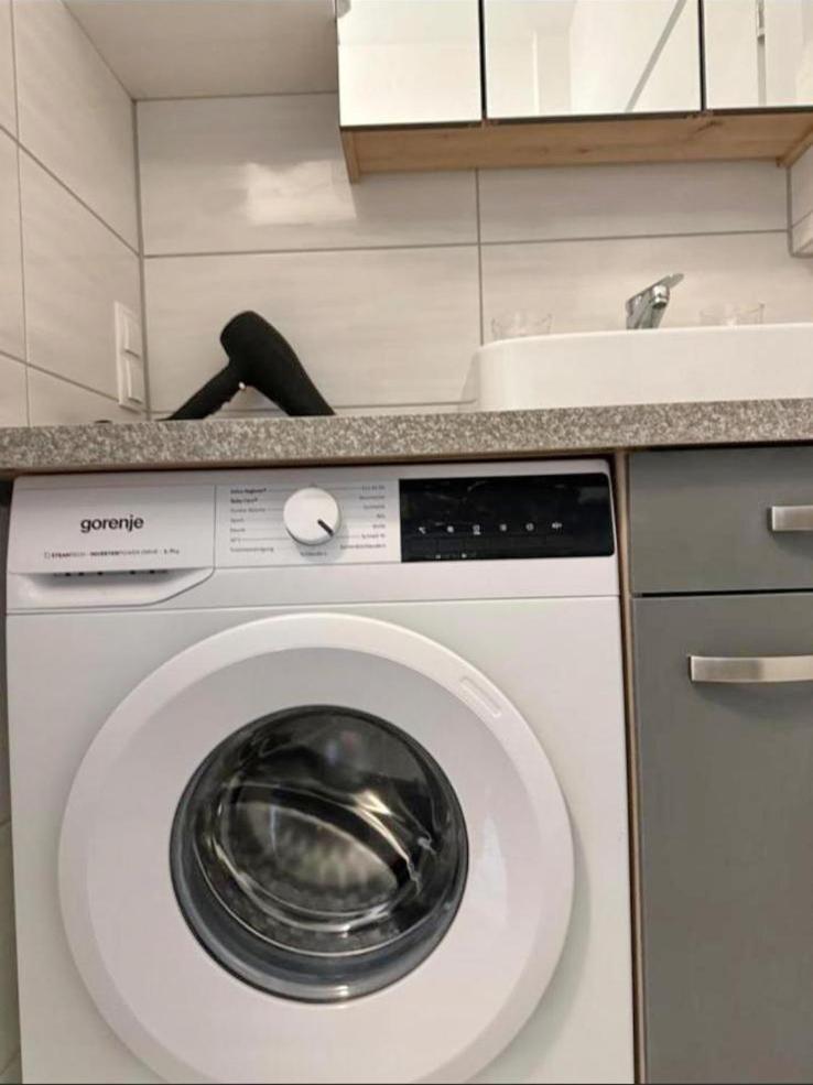 Cozy In Ottakiring Area Apartment Wien